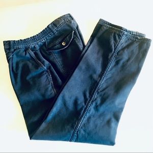 L.L. Bean black jean with flannel lining 34x30